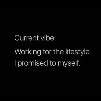 EstherOnwueme's profile picture. MD🩺| Frontend web developer