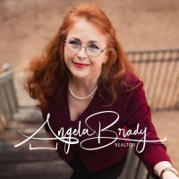 Angela Brady(@AngelaBrady17) 's Twitter Profile Photo