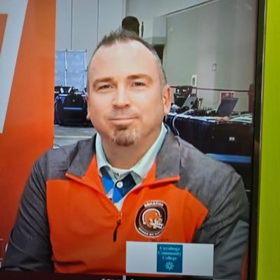 Christ, Wife, Sports, Counseling, Food.
Managing Editor w/ @sbnation @voxmedia covering the Browns at @DawgsByNature, @pfwawriters member