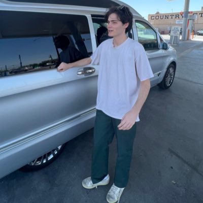 Zandorf68's profile picture. Owner of Top 100 EAFC 24 Trading Discord / Teacher of Profits / Streamer  TTV - Zandorf68