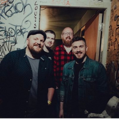Pronounced: So-Vee-Rez. Delicious combinations of Pop-rock, extra funky bass lines and a sprinkle of soulful vibes 🏴