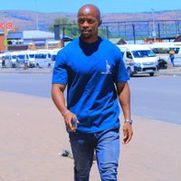 Mkhuseli (@mkhuseliphono16) 's Twitter Profile