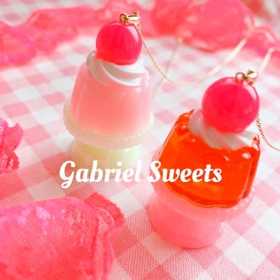 🍓ハンドメイド作家 Mutsuki / Gabriel Sweets👼 スイーツデコと天然石のアクセサリー🍰minneとCreemaで作品販売中です💝