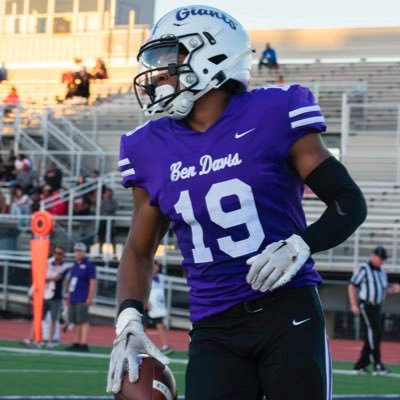 BDHS • Malik Williams • C/O 2025 • 180 • 5’10 • all purp WR/ATH • Email williamsmalik2526@gmail.com • cell number 317-460-3039