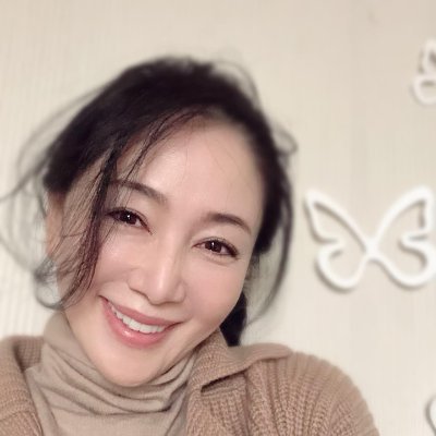 Olivia10081's profile picture. Life goals are easy to set and hard to achieve, but if you don't take action, then there won't even be a possibility of achieving them