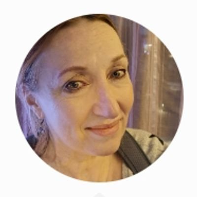 melem_kam's profile picture. Anti-dictateur, actuel et aspirant.
💛💙