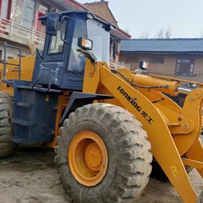 We are used wheel loaders supplier from China