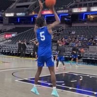 Je’hvonni Hogan (@jehvonnih) 's Twitter Profile Photo Je’hvonni Hogan (@jehvonnih) 's Twitter Profile Photo