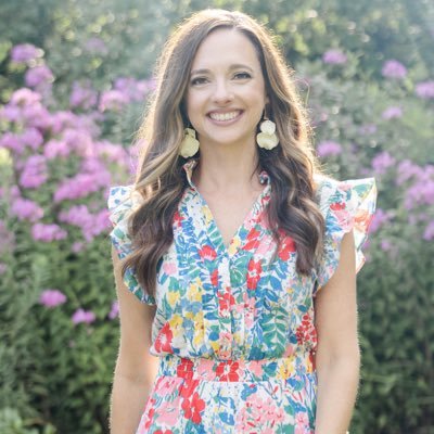 JulieLSasse's profile picture. 