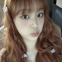 mari (@queromorerr) 's Twitter Profile