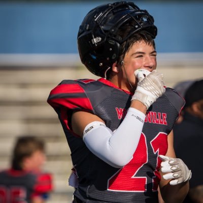 Athlete⭐️ @ Mooresville Middle School 28’ Height: 5’11 Weight: 170 🗣️. Email:drewteeter22@icloud.com
