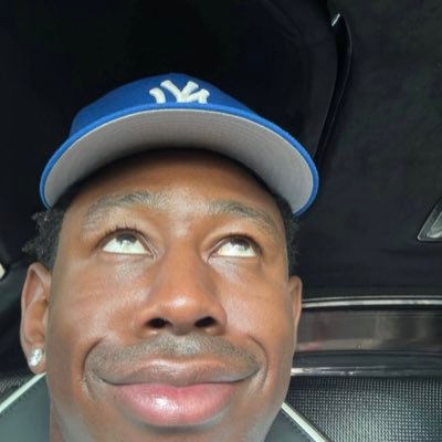 laashatl's profile picture. 