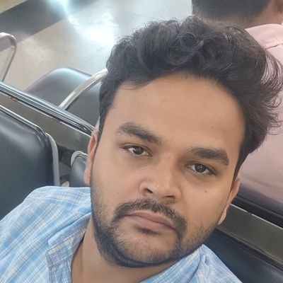 श्री राम चंद्र कृपालु भजमन हरण भाव भय दारुणम्
नवकंज लोचन, कंज मुख, कर कंज, पद कन्जारुणम !