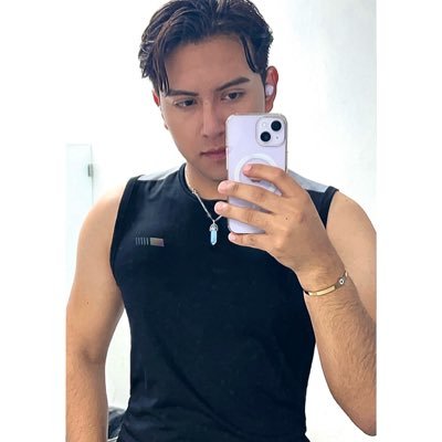 Good4u1221's profile picture. Cada día más esquizofrenico. 
It's Britney Bitch!!! 🎤🎤
https://t.co/HN9yitv7g7