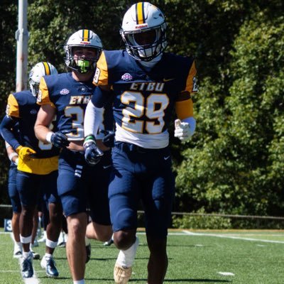 ETBU C/o '27 athlete || Safety/CB || Gpa:2.3|| Height: 5’11 || Weight:175