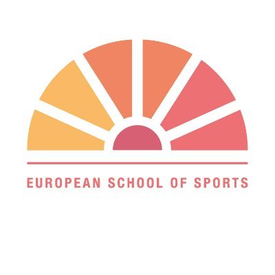 Primera institución de alto rendimiento que combina deporte y educación en 🇪🇸
Golf | Fútbol | Pádel | Baloncesto
Programa académico 100% 🎯 | hello@ess.school