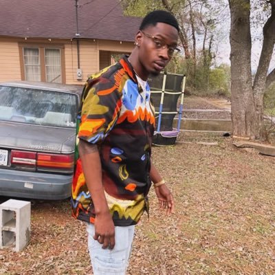 __bentley25's profile picture. 