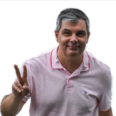 JORNALISTA. Apresentador e comentarista CBN Floripa, NSC TV SC, colunista DC e NSC TOTAL. Marido da ALINE e pai do RODRIGO e da JULIA.