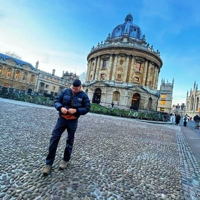 TomasRo67410515's profile picture. .