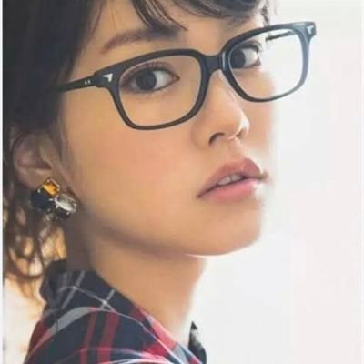megane_tsumu2 Profile Picture