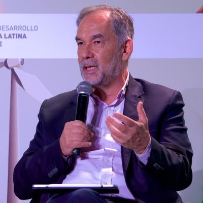 Geólogo y viceministro de Políticas y Normalización Ambiental de @MinAmbienteCo.