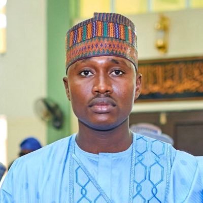 Development Economist  | Former Assistant class rep.| ||Alum: @ABUZARIA_DUA|| Loyalty makes a man || Man U FC ||Politically Minded ||Allah over everything ✌🏽 …