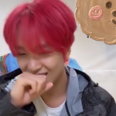 shypoop0's profile picture. 