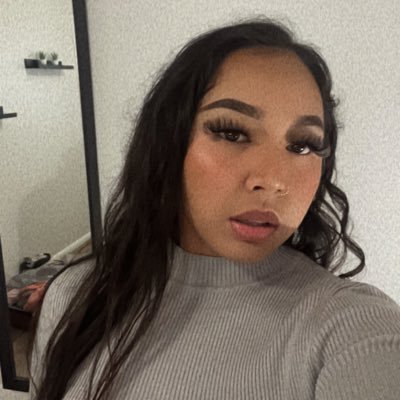 Chantweezyy's profile picture. 