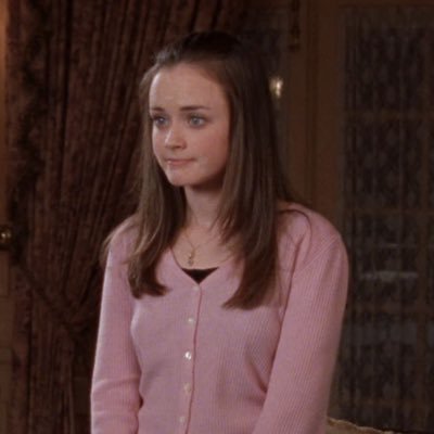 satelliteagain's profile picture. capricornio como louis, holding on to heartache mi canción 🎧💘