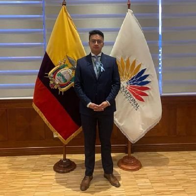 El Nuevo Ecuador 🇪🇨.

Embajador ProBono CoCoECU @UEenEcuador 🇪🇺.

Representamos y luchamos por el Austro Ecuatoriano 💪