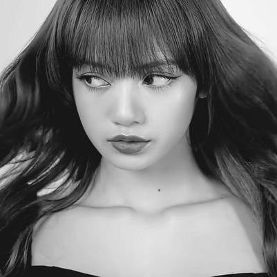 lisa run kpop