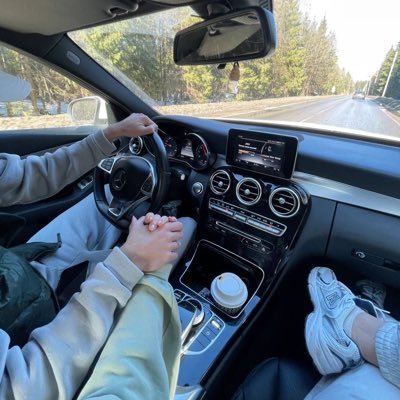 omar_3488's profile picture. عيشوا على طبيعتكم مافي جوائز 🤍.