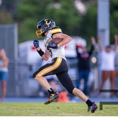 6’ ft 175 - 4.0 gpa Student athelte -WR/SS. #6️⃣ ⭐️All league/All section. C/O 2025 - 4.6 40 YD -Porter_fischer@aol.com
