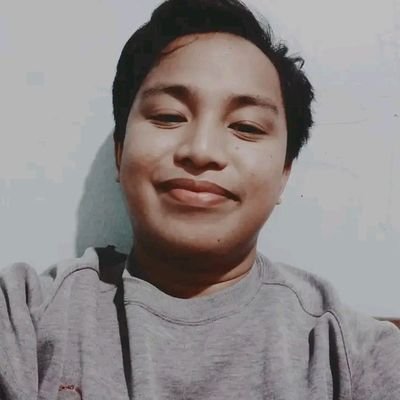 choyigop1995's profile picture. ☮️  🫶🏻  🙂