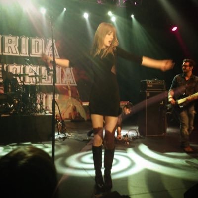 hoaxsos's profile picture. i think there’s been a glitch…