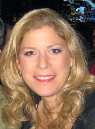 Lifelong journalist and Investigations editor @wbur  - Willmsen@bu.edu Nieman fellow @Harvard