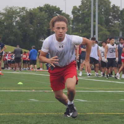 WR/RB Class 25' Everett High School GPA: 3.6