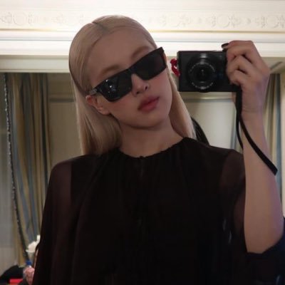 rhadiabessay's profile picture. what brings you here? go away