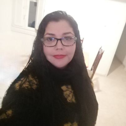 Nunca una más del montón. Amante de los animales. No me gustan las medias tintas. Siempre tienen una primera impresión errada de mí 💋