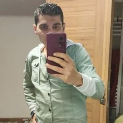 hayal3t2038's profile picture. 