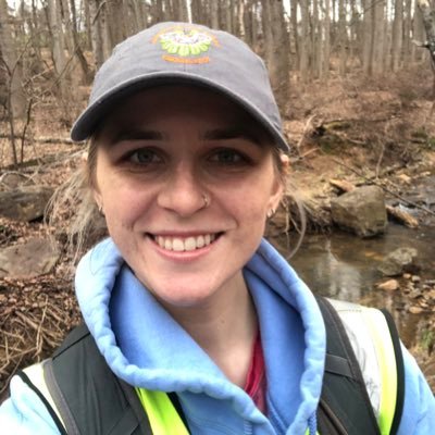 Virginia Tech PhD student studying non-native plant invasion of stream restoration projects & potential impacts on the soundscape🌿🐸 | she/her/hers | 💗💜💙