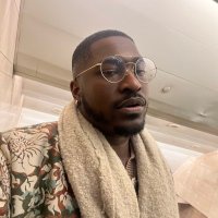 Juicy Gentleman (@dariusamore) 's Twitter Profile Photo Juicy Gentleman (@dariusamore) 's Twitter Profile Photo