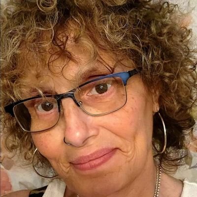 FarinhaJanet's profile picture. I LOVE GOD, FAMILY AND MY COUNTRY. 🙏🇺🇲🇺🇲🇺🇲🇺🇲🇺🇲🇺🇲