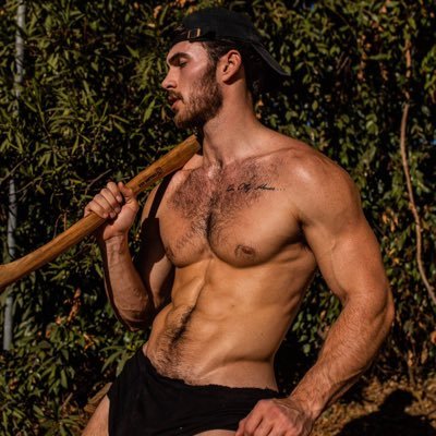 CaptainD1000's profile picture. Male Nudity | NSFW