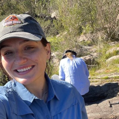 Earthbender/Scientist 🌏 @jcu @MonashUni | PhD Candidate, Geologist, Research | Structural & Metamorphic Geology🌋 | Rare Earth Elements REE | Subduction Zones