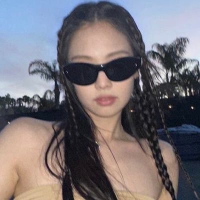 bibizuk2's profile picture. 