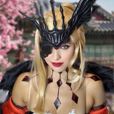 Content Creator who Enjoys Genshin & Star rail. Twitch Partner! https://t.co/0BVo3Gs5YM loves doing giveaways 💗Cosplayer💗