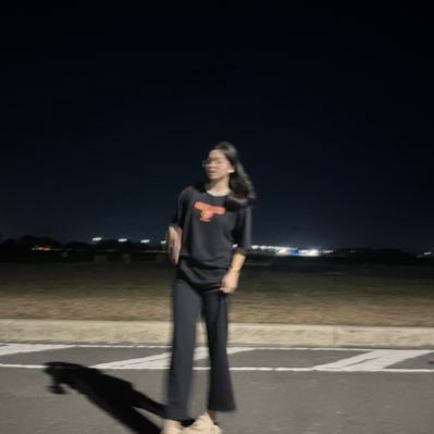 svetlanacayanan's profile picture. 