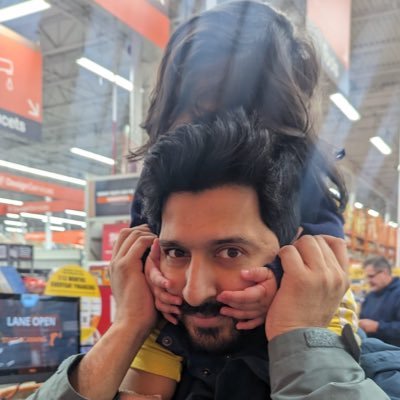 Principal Designer on @PlayApex. Helped out on games such as PvZ:BfN, ME:A, BF1, SW:BF, and FIFA | Muslim | Father | 🇨🇦 🇦🇪 🇮🇳