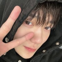 yekkan 💭(@yechanted) 's Twitter Profile Photo